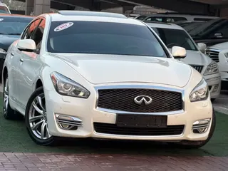 إنفينيتي Q70 2017