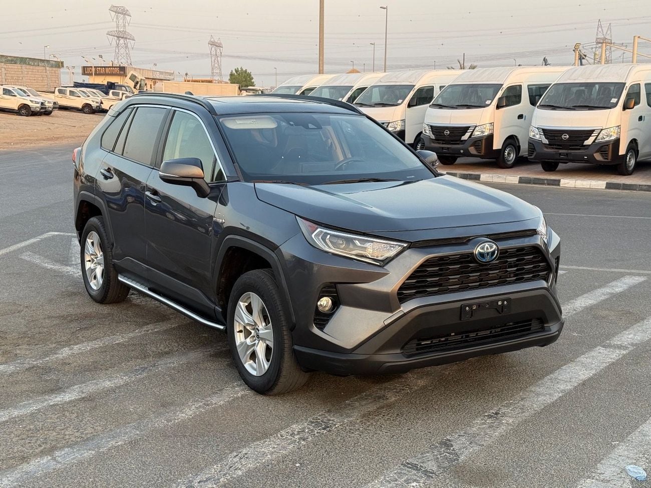 Toyota RAV4 2021 — DubiCars