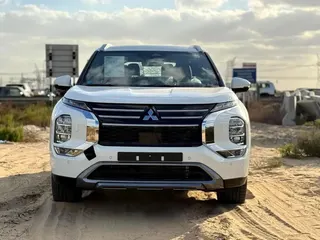 Mitsubishi Outlander 2026 — DubiCars
