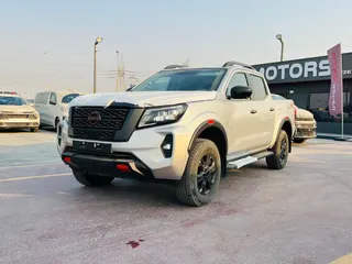 Nissan Navara 2025