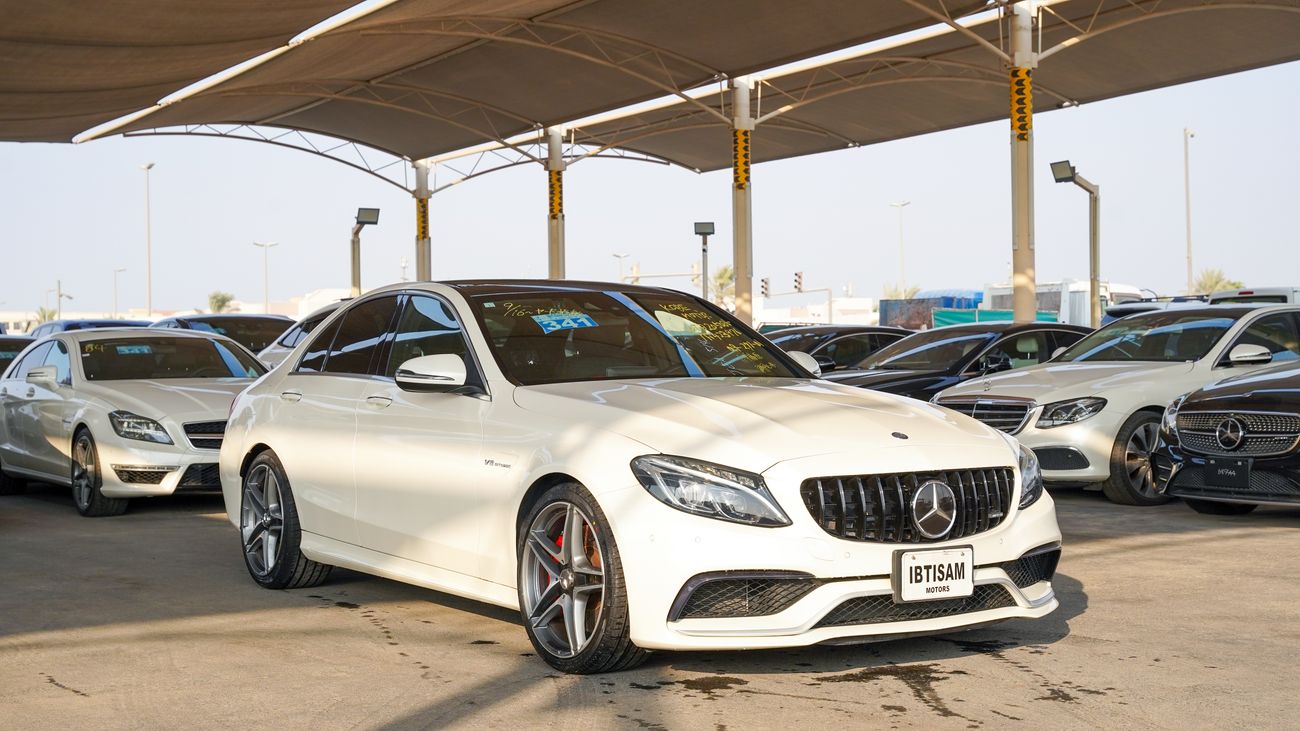 Mercedes-Benz C Class AMG 63 2017 — DubiCars