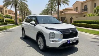 Mitsubishi Outlander 2023 — DubiCars