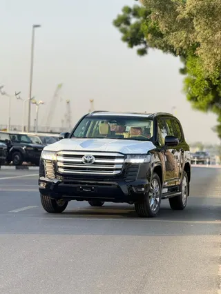 Toyota Land Cruiser GXR 2026