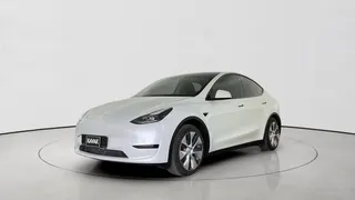 Tesla Model Y 2023 — DubiCars