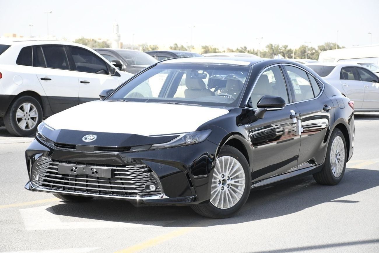 Toyota Camry 2025 — DubiCars