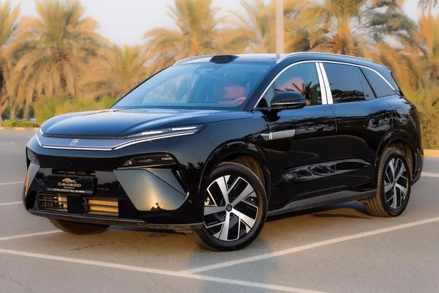BYD Tang 2025