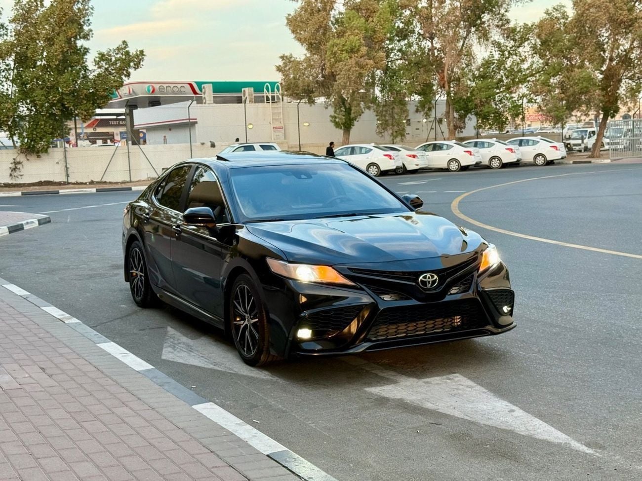 Toyota Camry 2024 — DubiCars