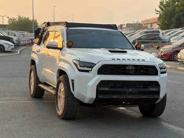 Toyota 4RUNNER TRD 2025
