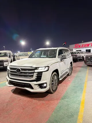 تويوتا لاند كروزر VXR 2026