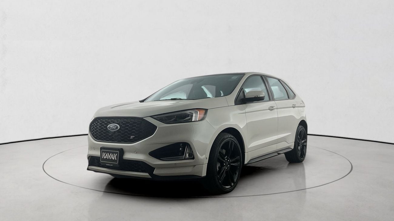 Ford Edge 2023 — DubiCars