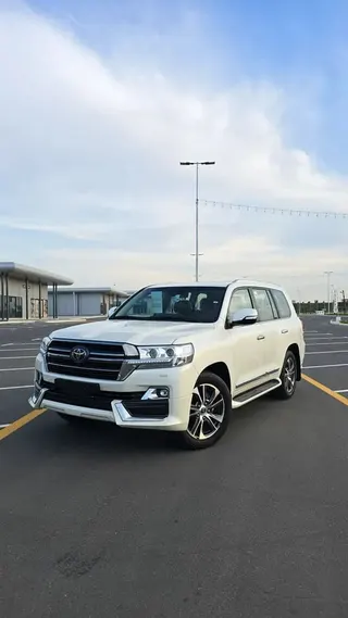 تويوتا لاند كروزر VXR 2020