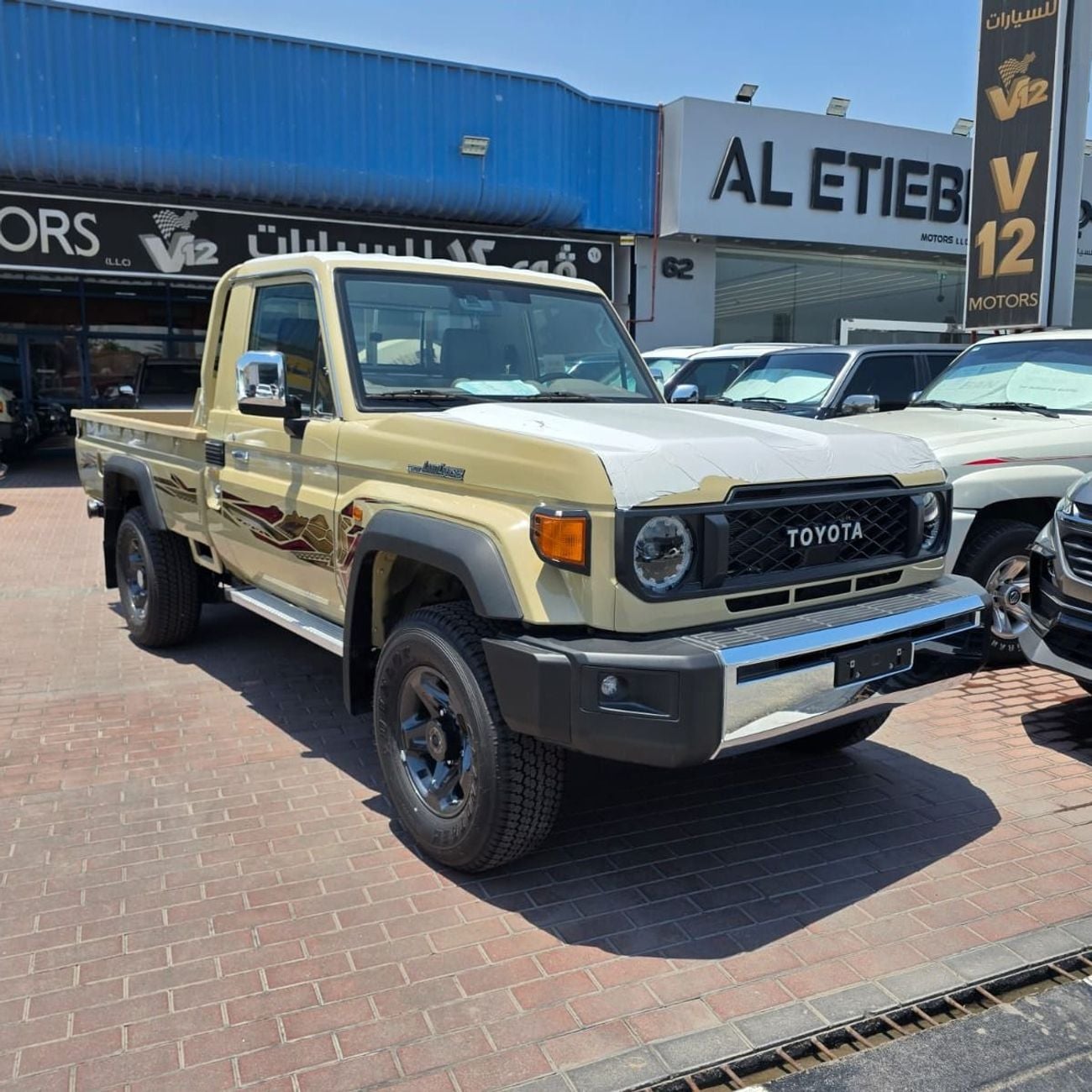 Toyota Land Cruiser Pickup 2025 — DubiCars