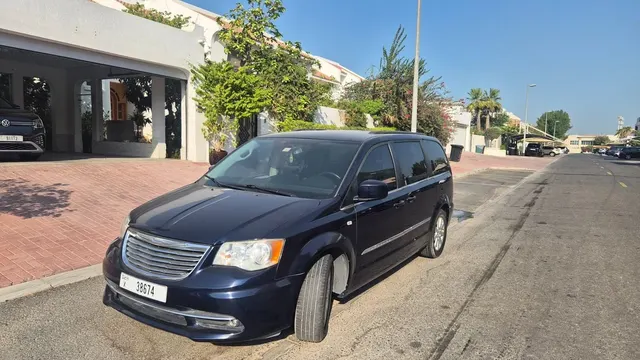 Chrysler Town Country 2015