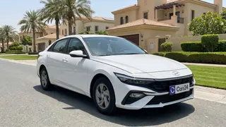 Hyundai Elantra 2025 — DubiCars