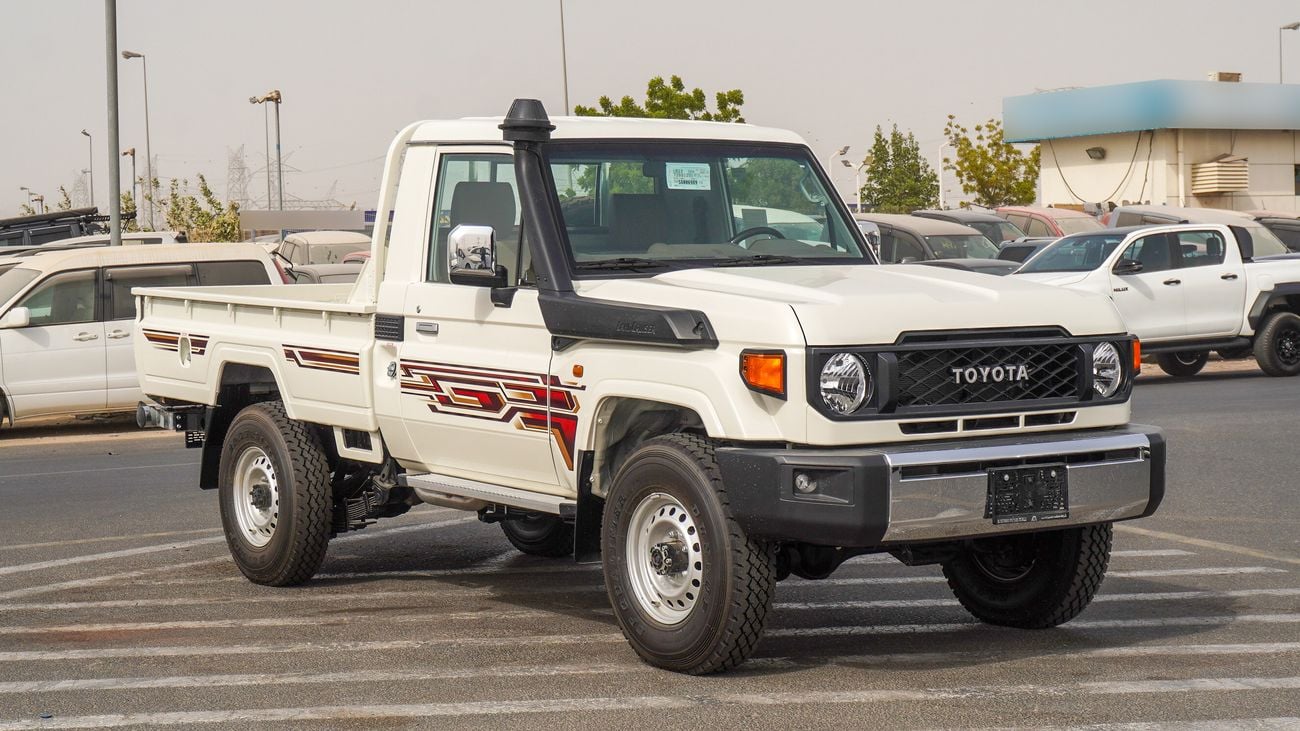 Toyota Land Cruiser Pickup 2025 — DubiCars