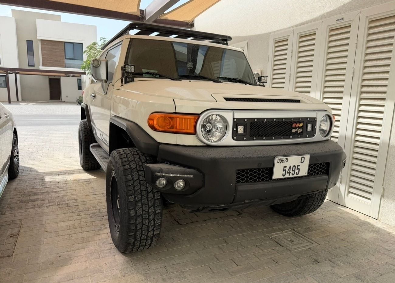 Toyota FJ Cruiser 2012 — DubiCars