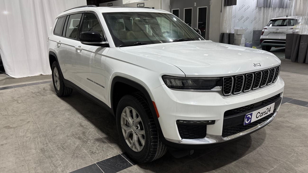 Jeep Grand Cherokee 2023 — DubiCars