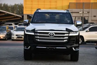 تويوتا لاند كروزر VXR 2026