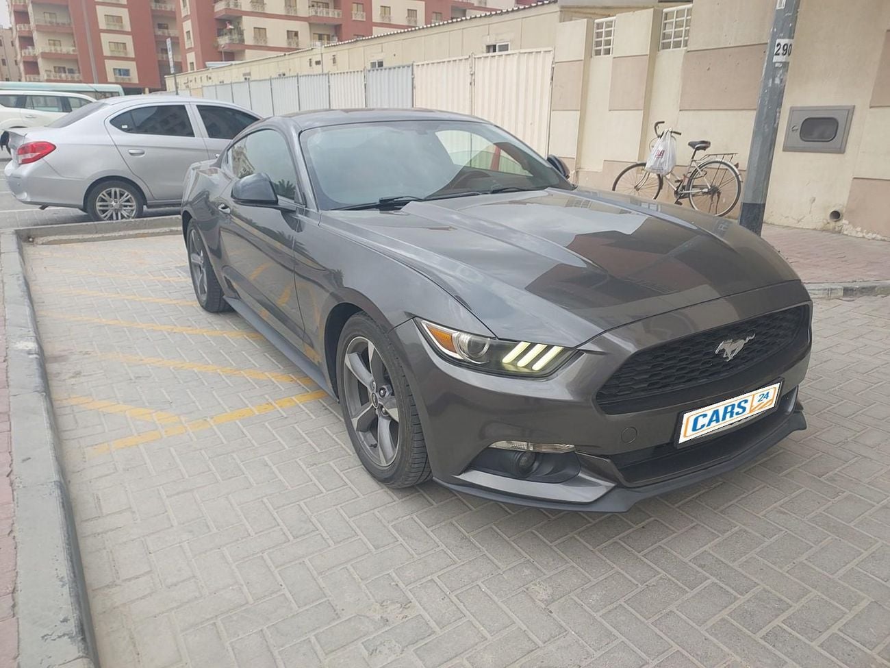 Ford Mustang 2016 — DubiCars