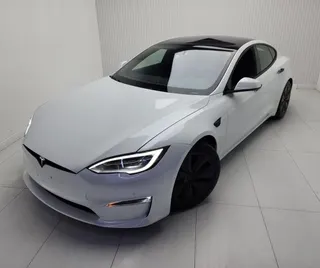 Tesla Model S 2022