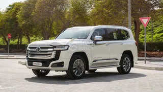 Toyota Land Cruiser VXR 2026