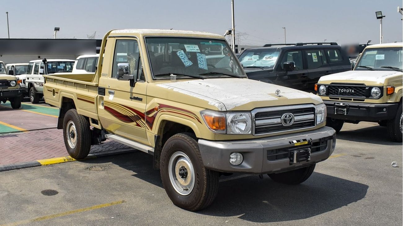 Toyota Land Cruiser Pickup 2009 — DubiCars