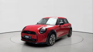 Mini Cooper 2025 — DubiCars