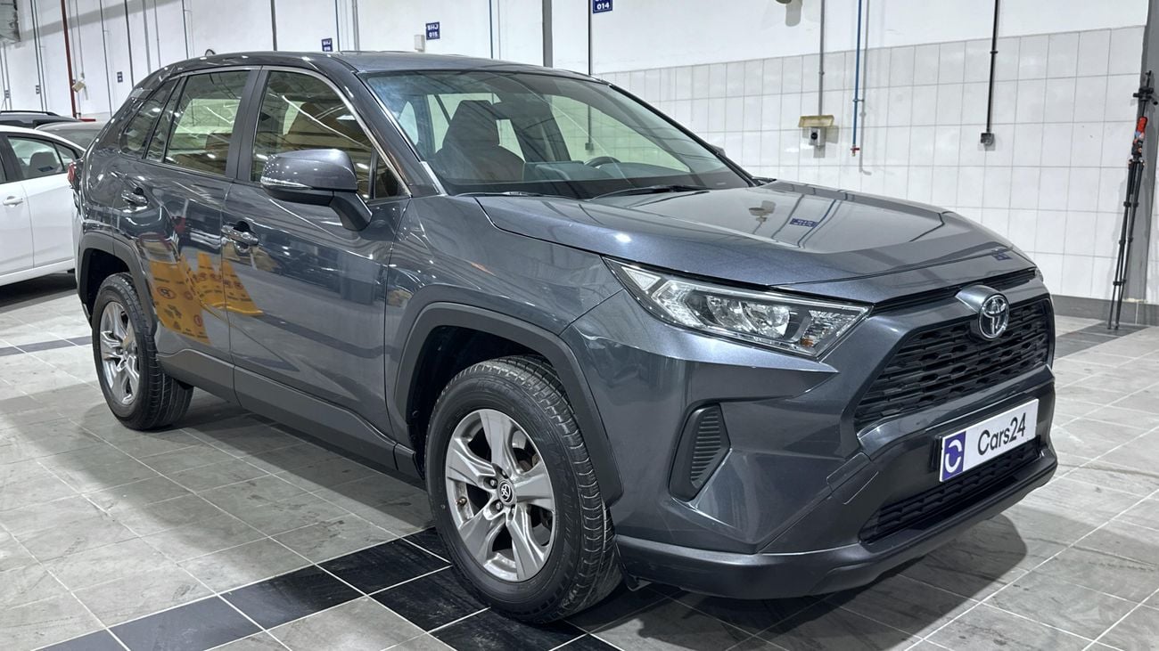 Toyota RAV4 2022 — DubiCars