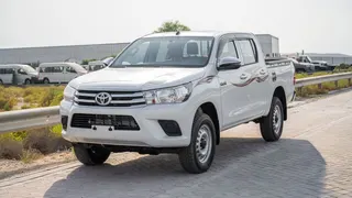 تويوتا هايلكس GLX 2026
