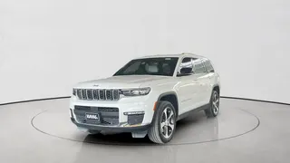 Jeep Grand Cherokee 2023 — DubiCars