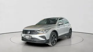 Volkswagen Tiguan 2022 — DubiCars