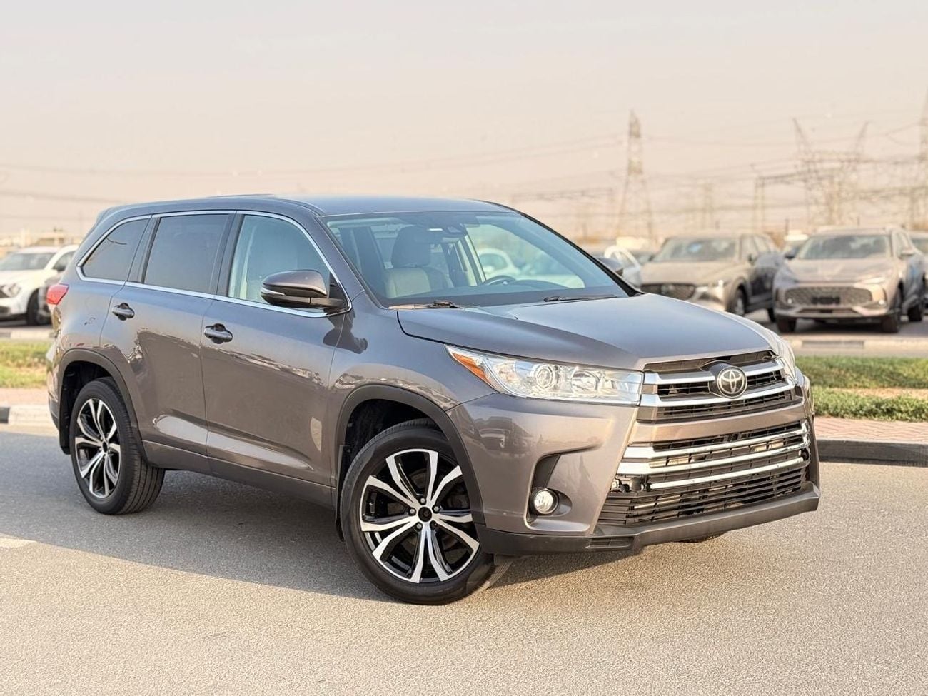 Toyota Highlander 2020 — DubiCars