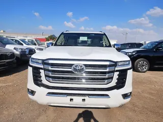 تويوتا لاند كروزر VXR 2026