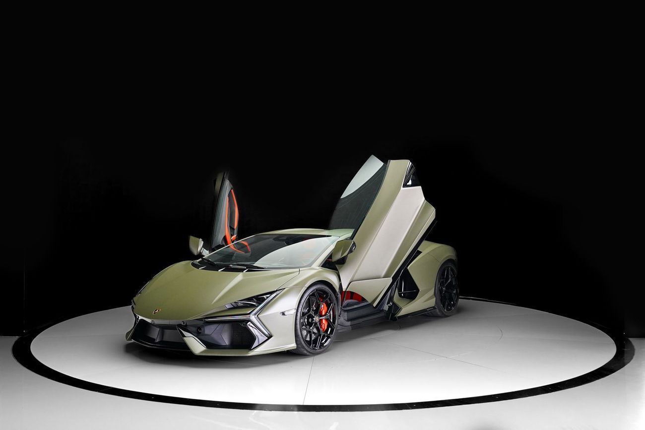Lamborghini Revuelto 2025 — DubiCars