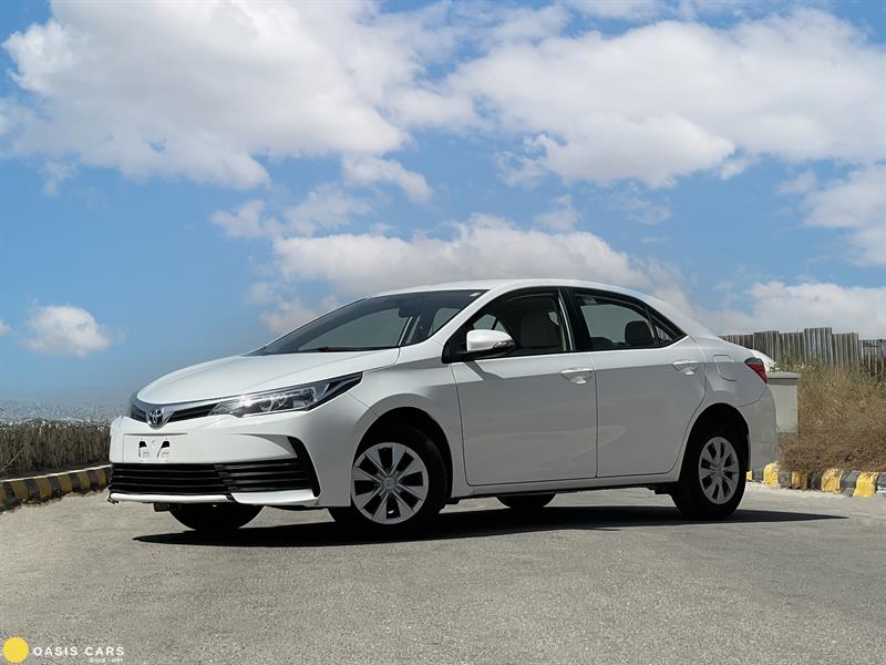 Toyota Corolla 2018 — Oasis Cars