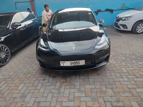 Tesla Model 3 2020 — YallaMotor