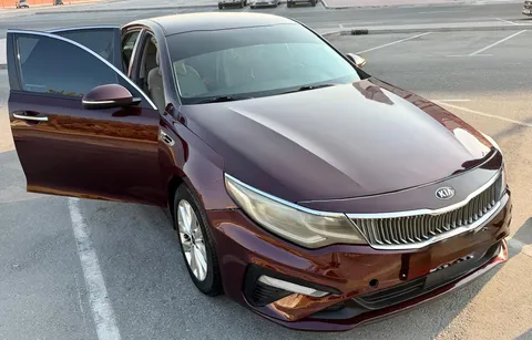 Kia K5 2018 — YallaMotor