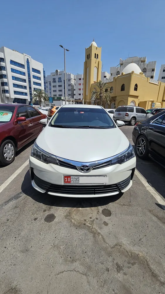 Toyota Corolla 2018 — YallaMotor