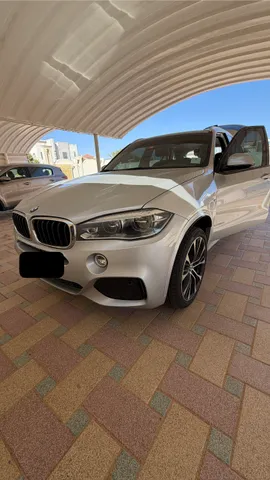 BMW X5 2018 — YallaMotor