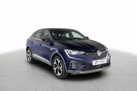 Renault Arkana 2025 — YallaMotor