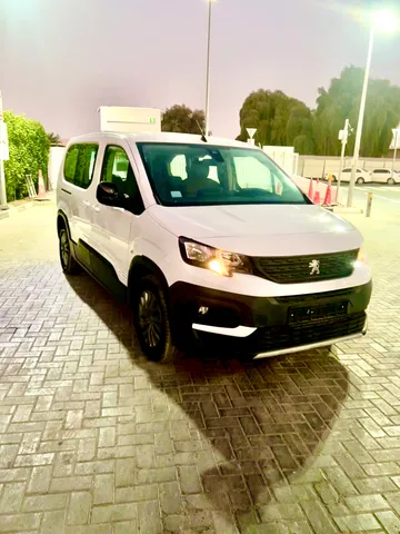 Peugeot Rifter 2024 — YallaMotor
