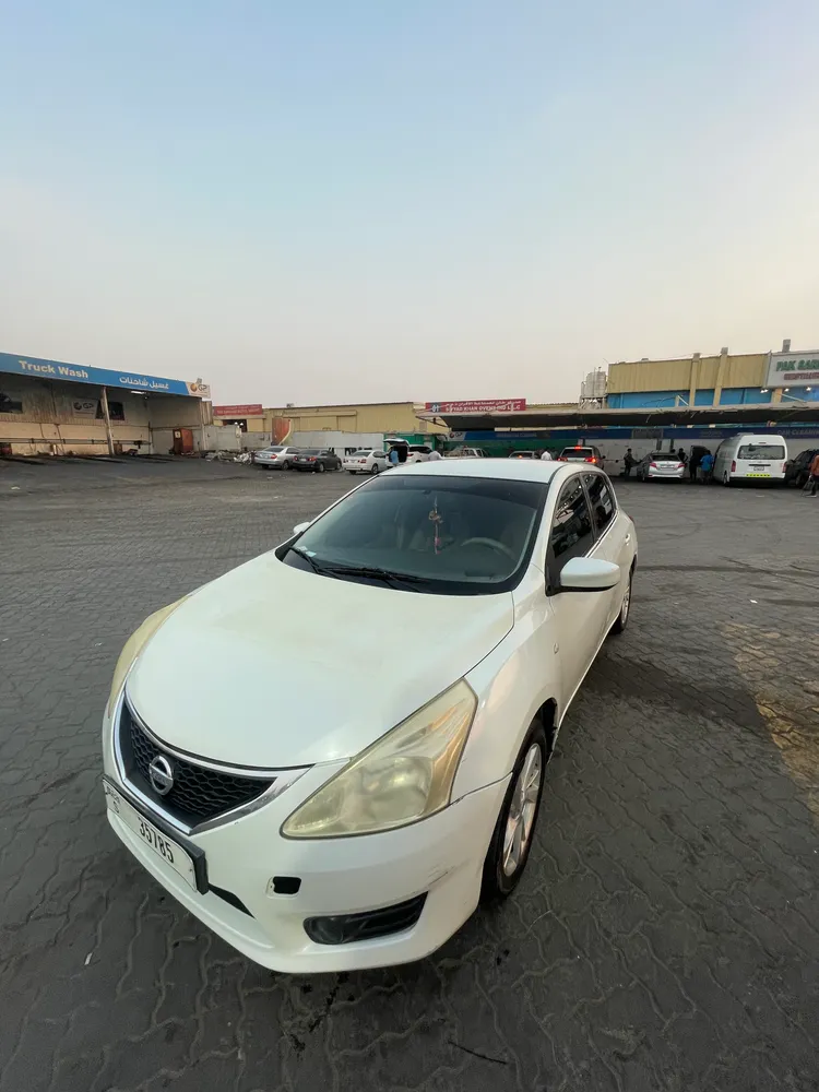 Nissan Tiida 2014 — YallaMotor