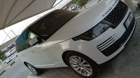 Land Rover Range Rover 2018 — YallaMotor