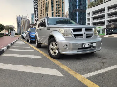 Dodge Nitro 2011 — YallaMotor
