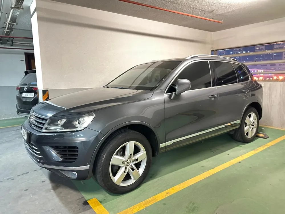 Volkswagen Touareg 2016 — YallaMotor