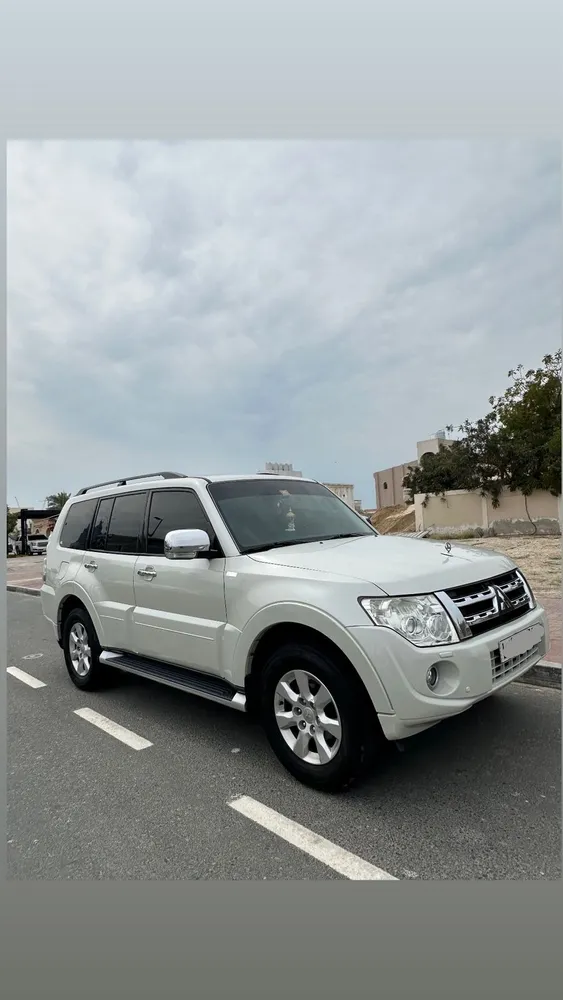 Mitsubishi Pajero 2014 — YallaMotor