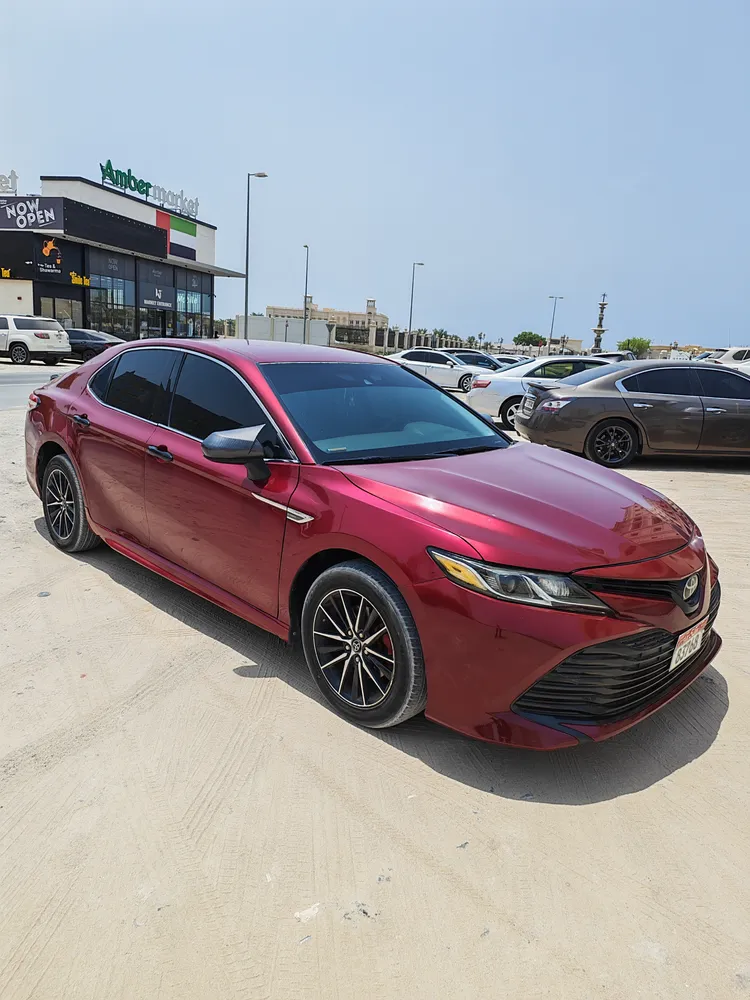 Toyota Camry 2018 — YallaMotor