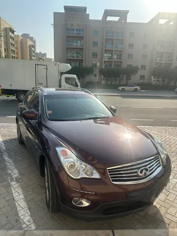 Infiniti QX50 2015 — YallaMotor