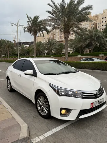 Toyota Corolla 2015 — YallaMotor