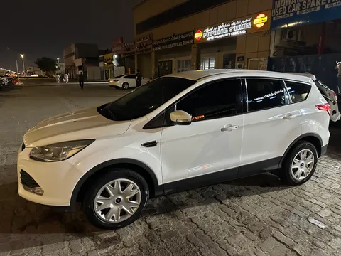 Ford Escape 2016 — YallaMotor